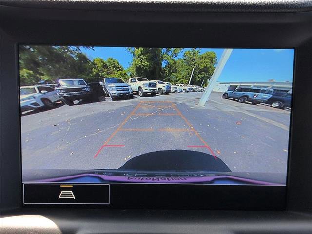 Used 2024 GMC Terrain SLT AWD/4WD image 13