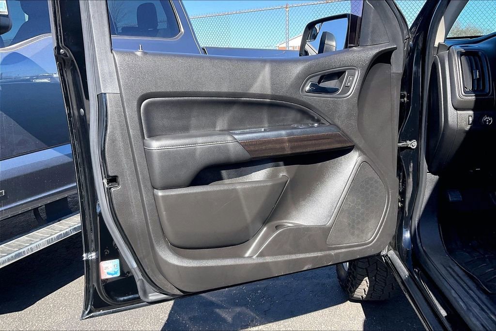 Used 2017 GMC Canyon SLE w/ SLE Convenience Package image 21