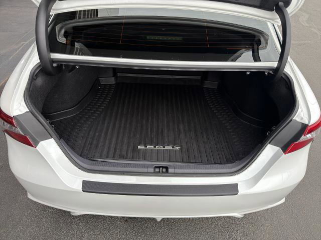 Used 2024 Toyota Camry XSE w/ Navigation Package image 16