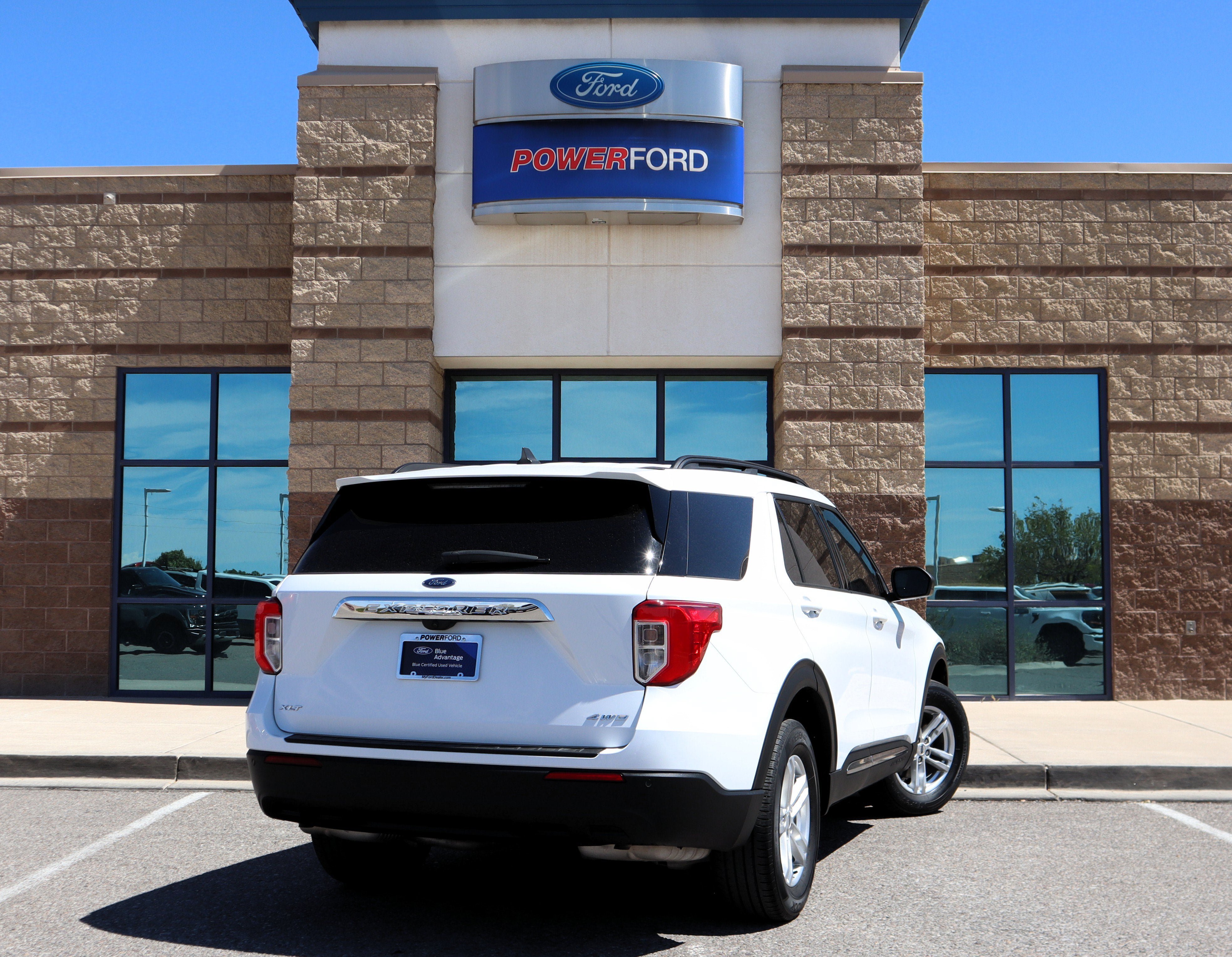 Certified 2023 Ford Explorer XLT AWD/4WD image 6