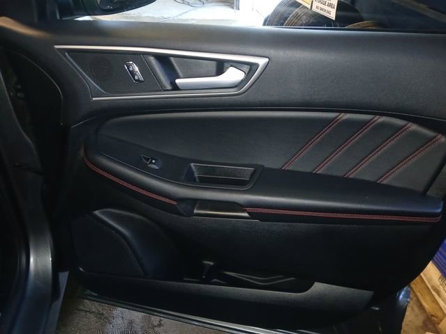 Certified 2024 Ford Edge ST-Line AWD/4WD image 45