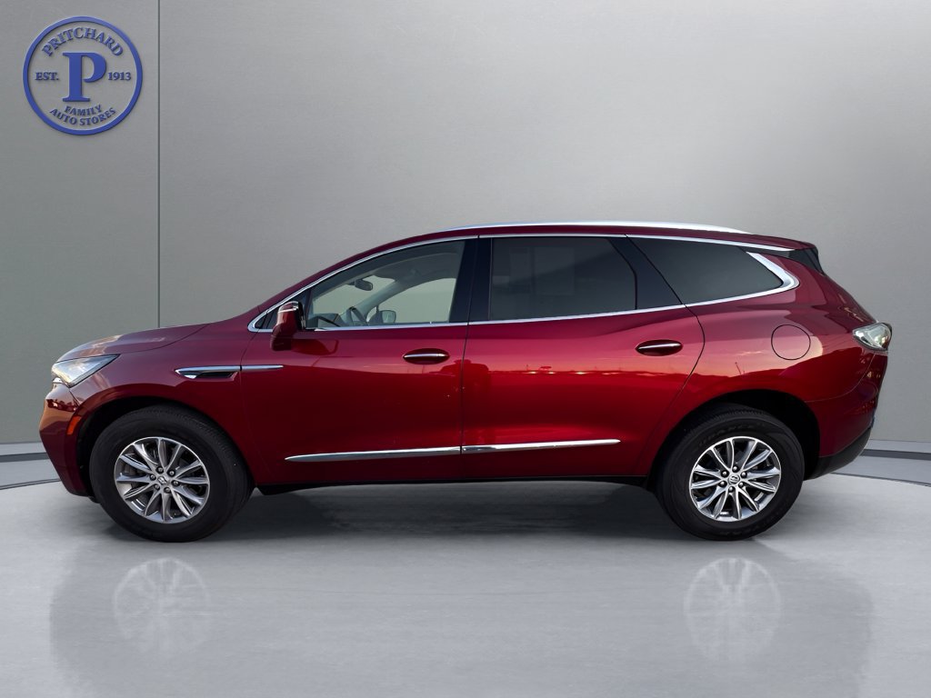 Used 2023 Buick Enclave Essence FWD image 6