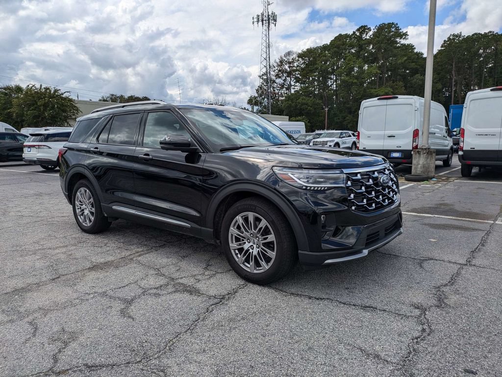 Certified 2026 Ford Explorer Platinum RWD image 1