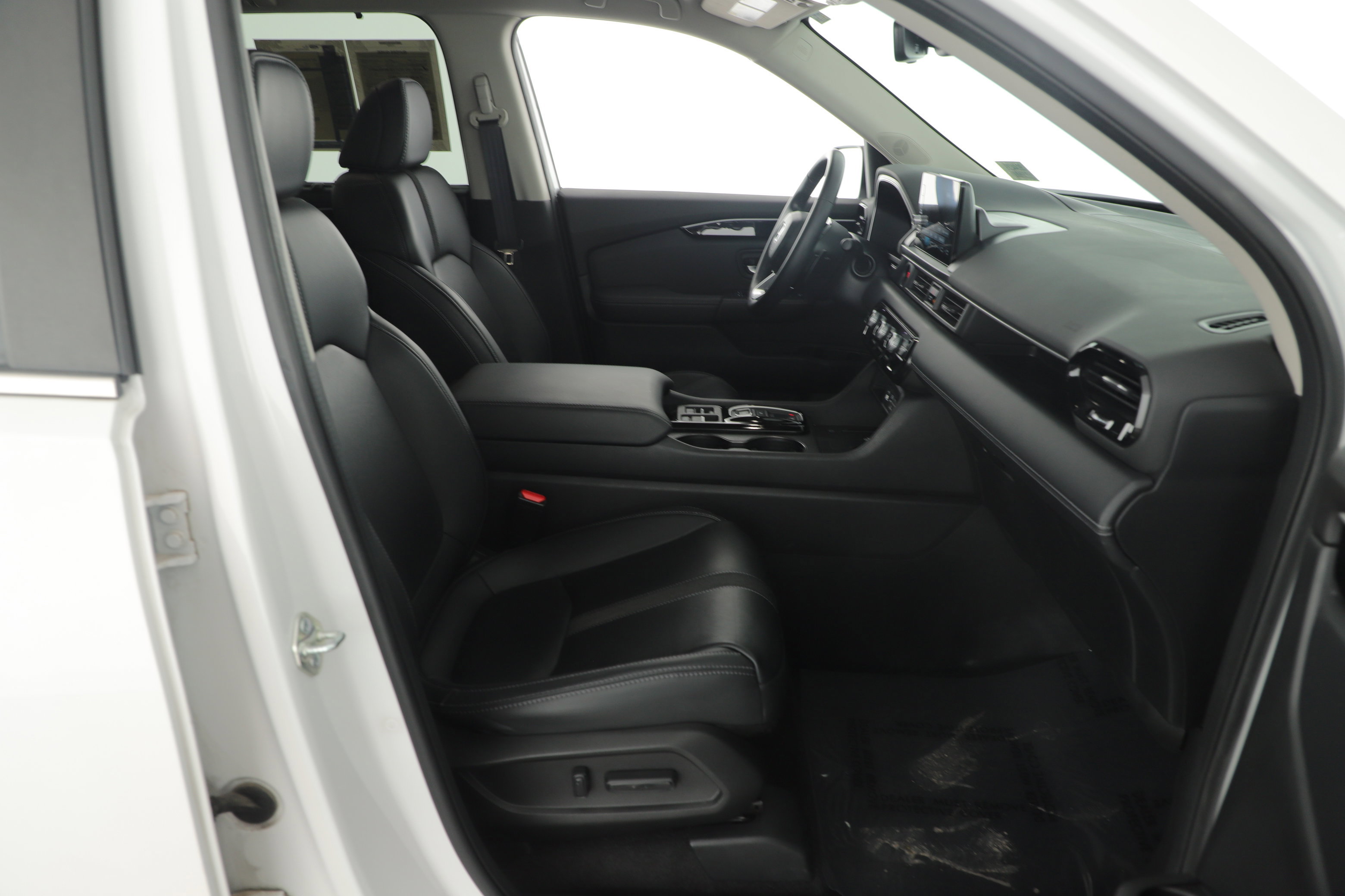 Used 2023 Honda Pilot EX-L image 11