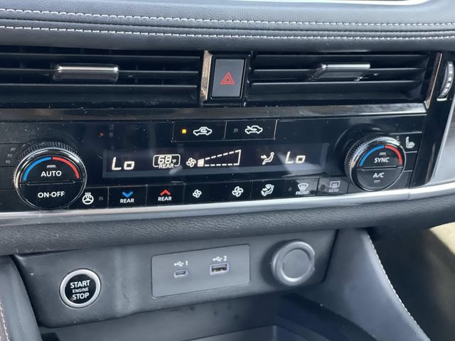Used 2021 Nissan Rogue SL w/ Premium Package AWD/4WD image 16