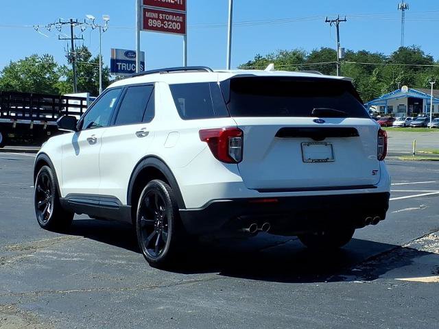 Certified 2022 Ford Explorer ST w/ ST Street Pack RWD image 4