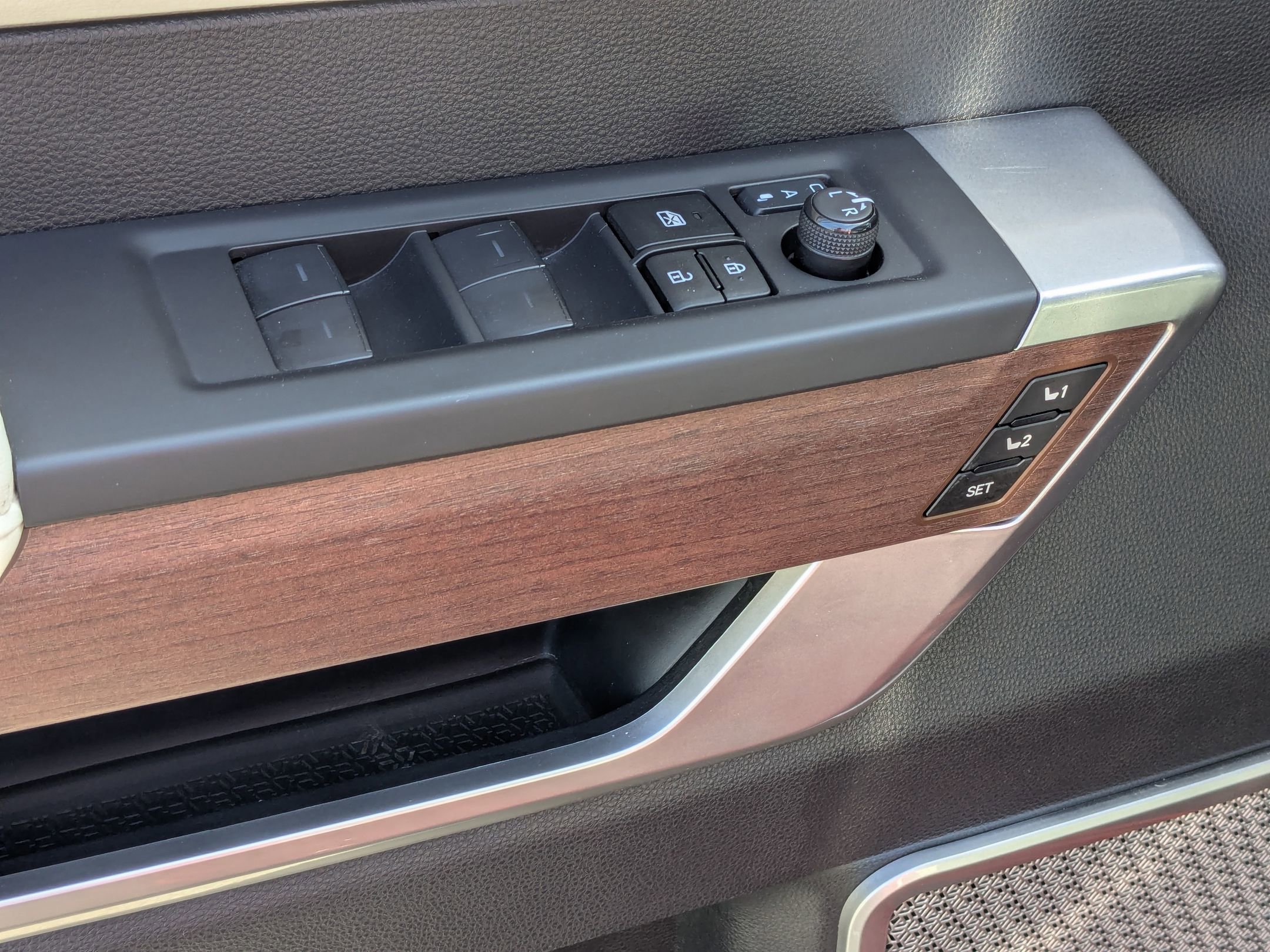 Used 2023 Toyota Tundra Capstone image 13