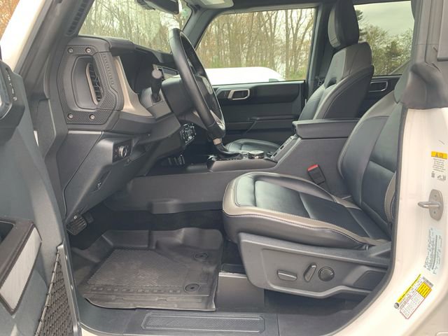 Certified 2025 Ford Bronco Outer Banks AWD/4WD image 40
