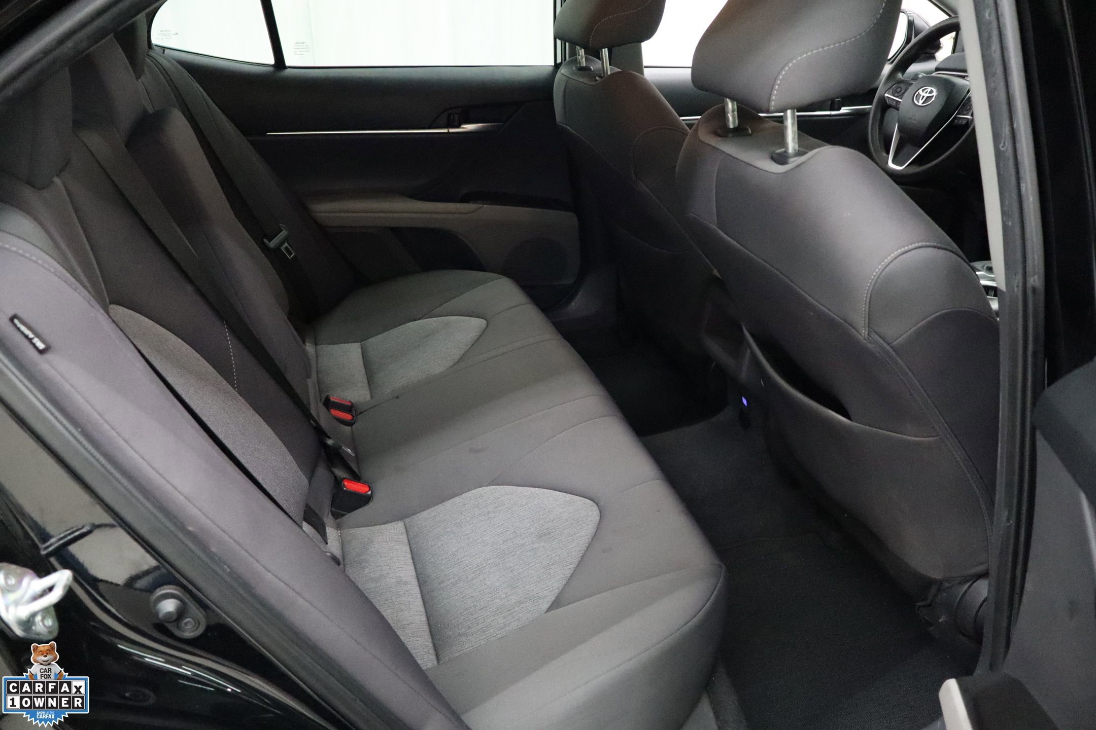 Used 2024 Toyota Camry LE image 31