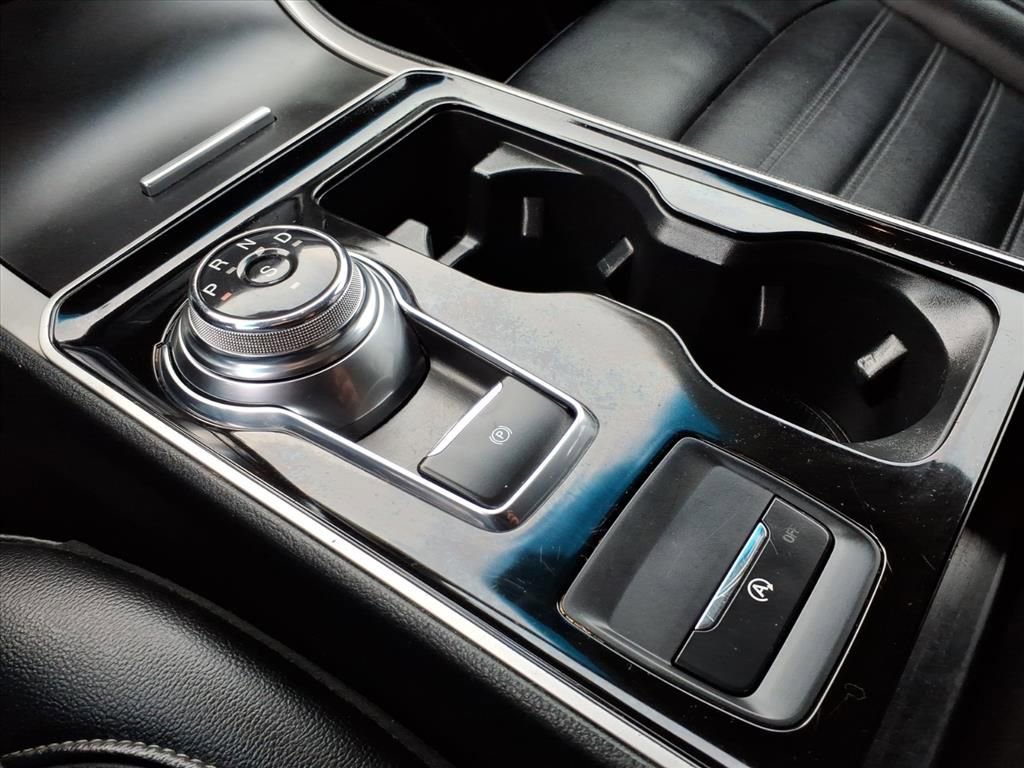 Certified 2020 Ford Edge SEL image 18