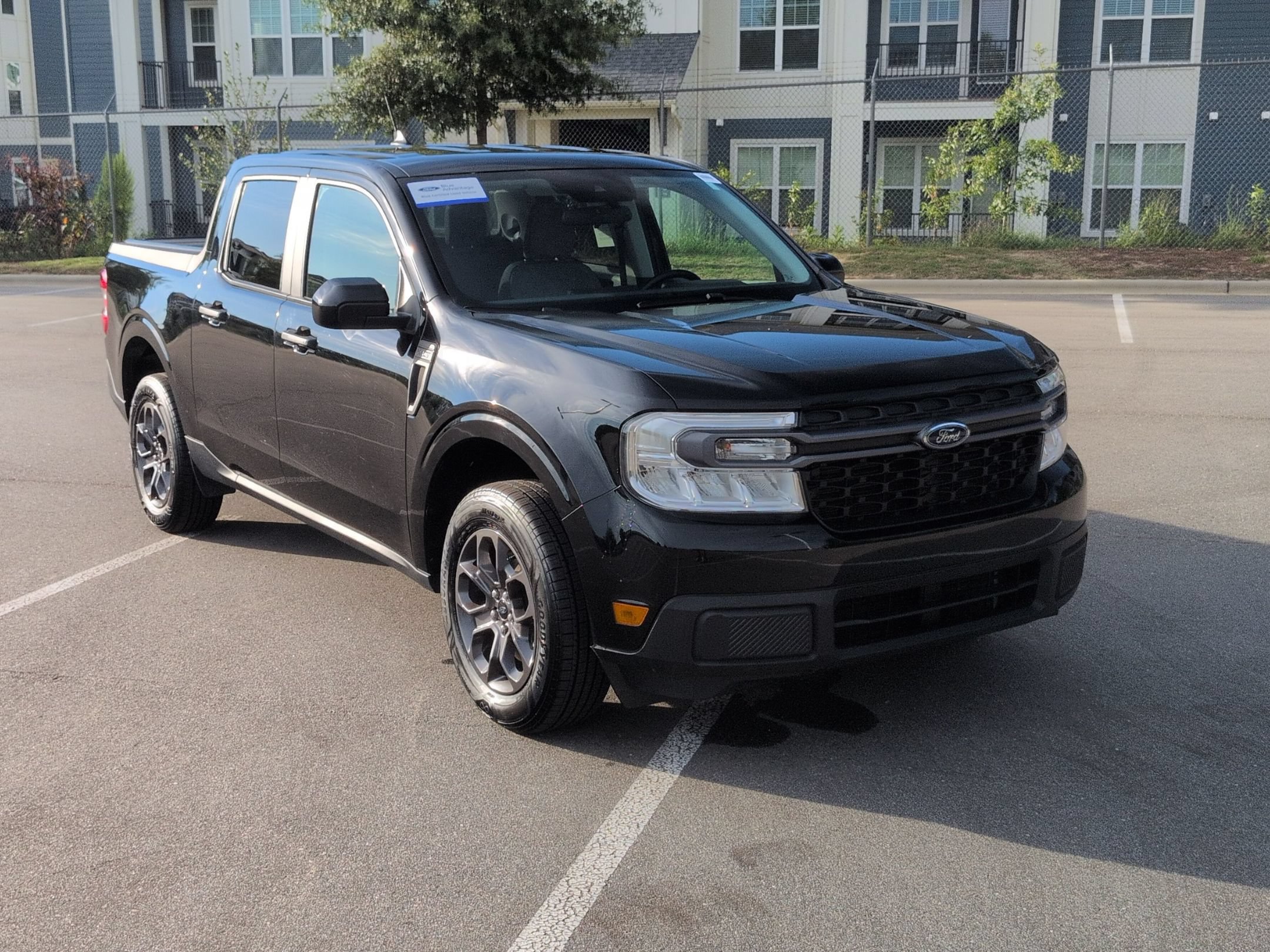 Certified 2024 Ford Maverick XLT w/ XLT Luxury Package FWD image 2