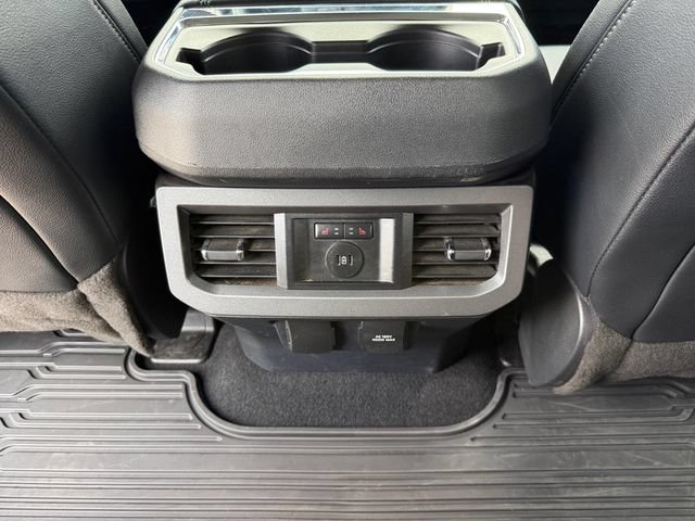 Certified 2023 Ford F450 Lariat w/ Lariat Ultimate Package AWD/4WD image 17
