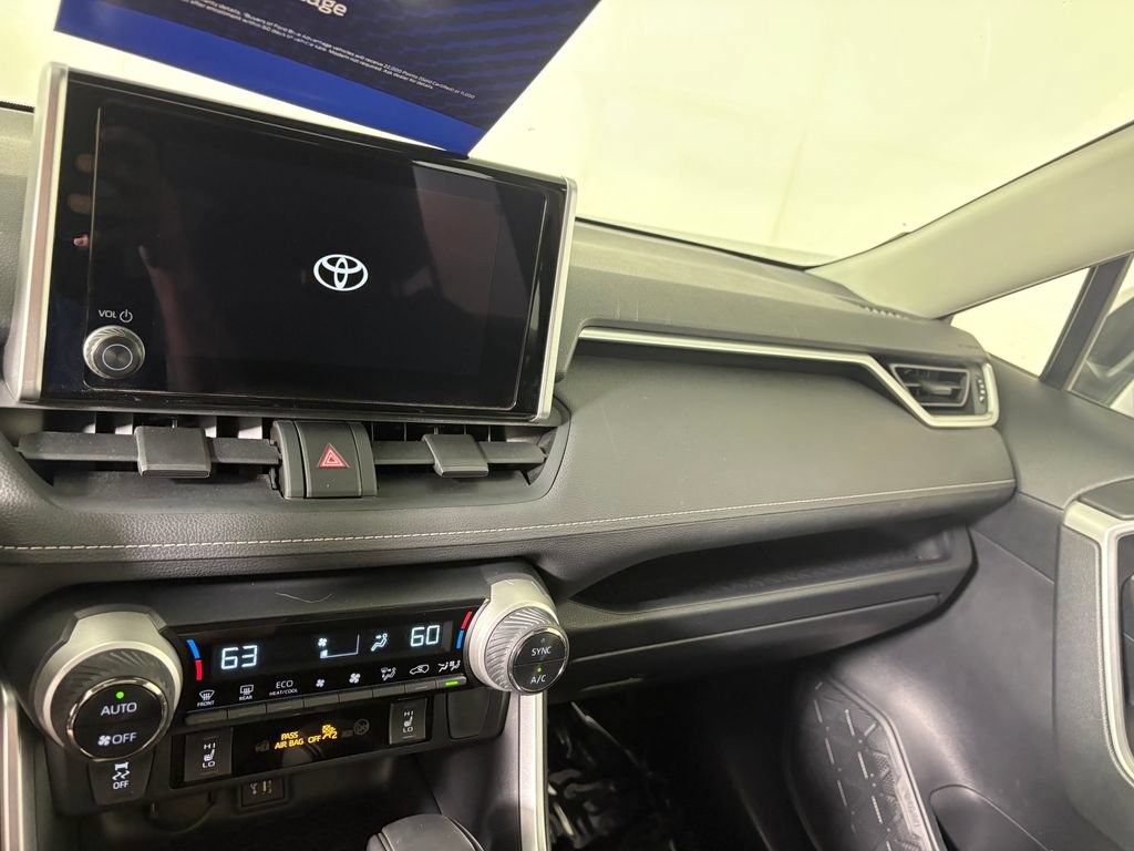 Used 2024 Toyota RAV4 XLE w/ Convenience Package AWD/4WD image 18