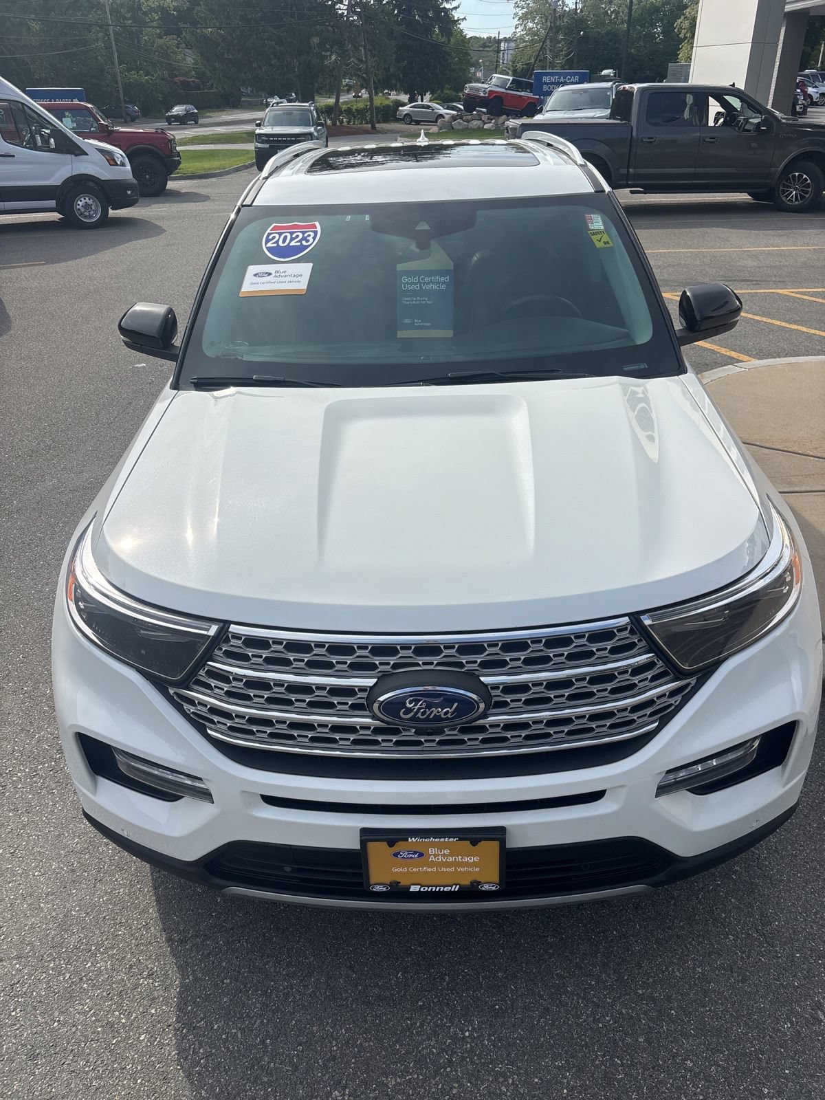 Certified 2023 Ford Explorer Limited w/ Limited Technology Package AWD/4WD image 8