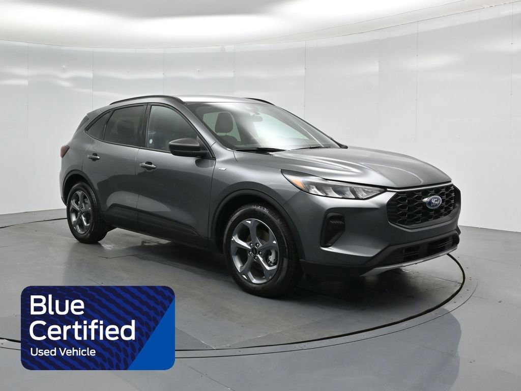 Certified 2025 Ford Escape ST-Line image 1