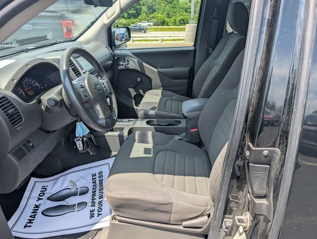 Used 2019 Nissan Frontier S w/ Work Truck Package RWD image 12