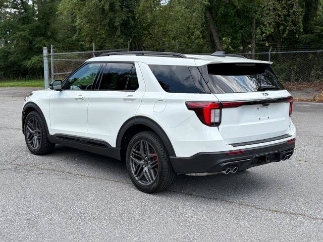 Certified 2026 Ford Explorer ST w/ Sun And Sound Package AWD/4WD image 4