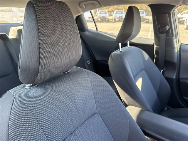 Used 2024 Toyota Prius LE image 34