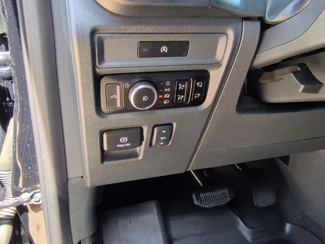 Certified 2025 Ford F150 Lariat w/ Equipment Group 501A Mid AWD/4WD image 22