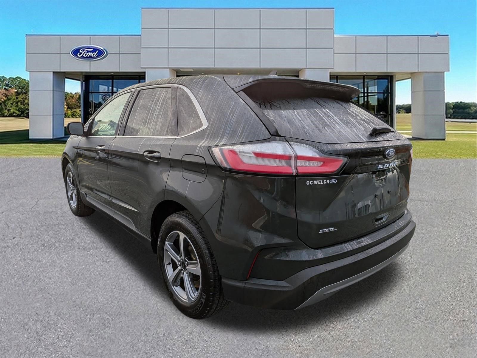 Certified 2024 Ford Edge SEL w/ Convenience Package image 3