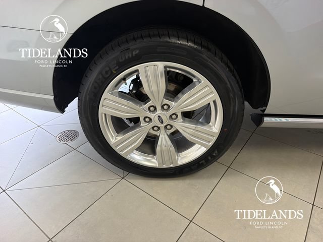 Certified 2023 Ford Expedition Platinum AWD/4WD image 35
