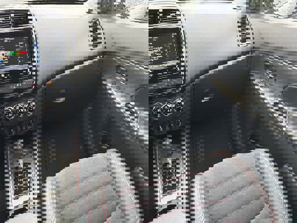 Used 2024 Mitsubishi Outlander Sport SE image 20