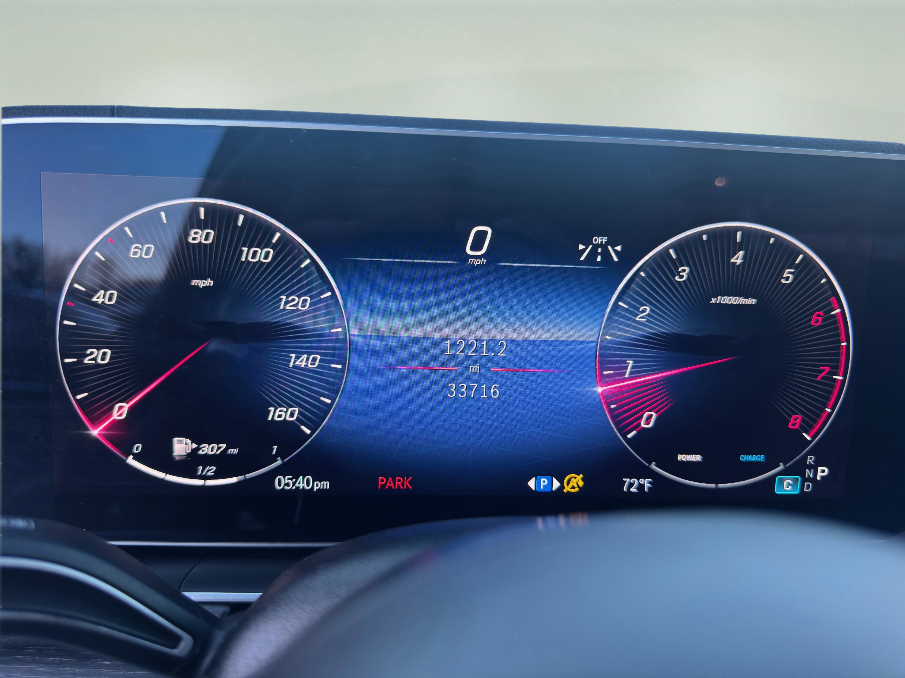 Used 2024 Mercedes-Benz GLS 450 4MATIC image 7