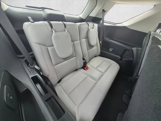 Certified 2025 Ford Explorer Active w/ Active Comfort Package RWD image 18