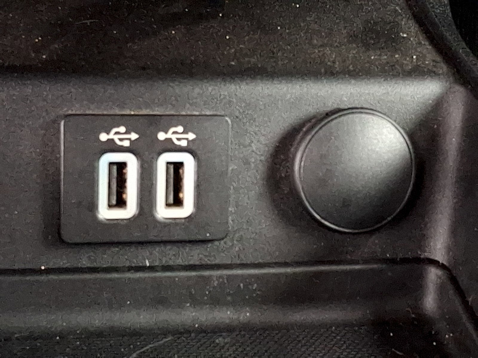 Certified 2020 Ford Fusion SE image 22