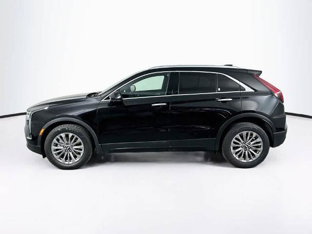 Used 2024 Cadillac XT4 Premium Luxury FWD image 3