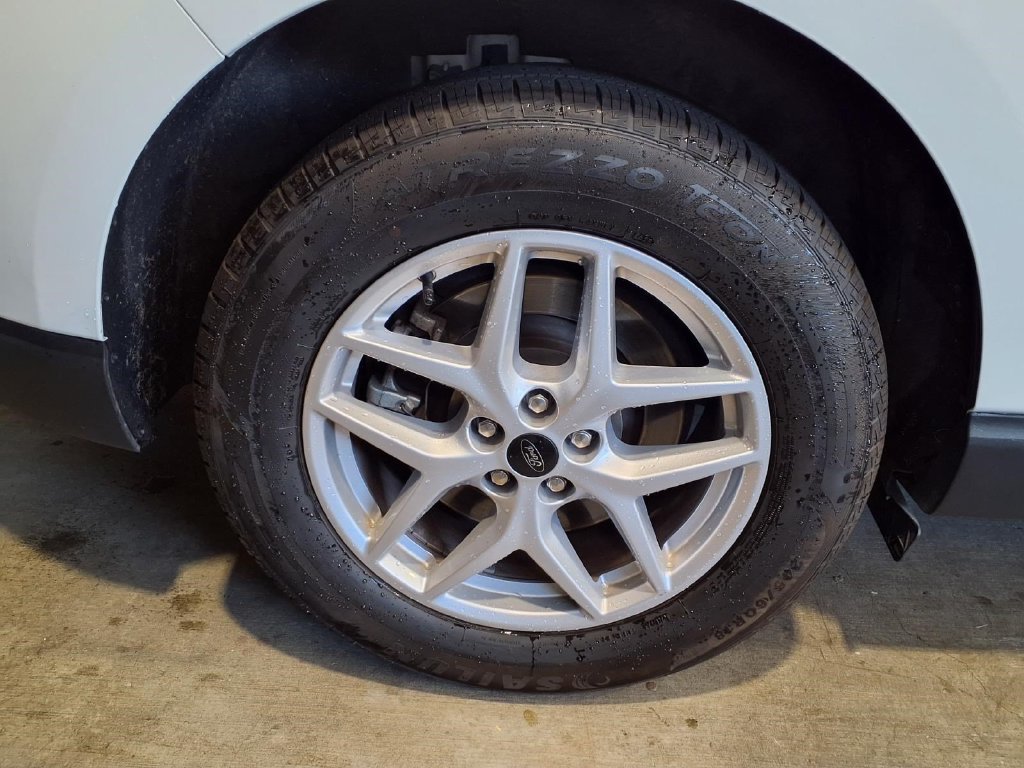 Certified 2024 Ford Edge SEL AWD/4WD image 25