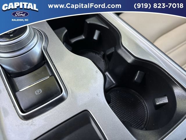 Certified 2024 Ford Edge SEL w/ Convenience Package image 30