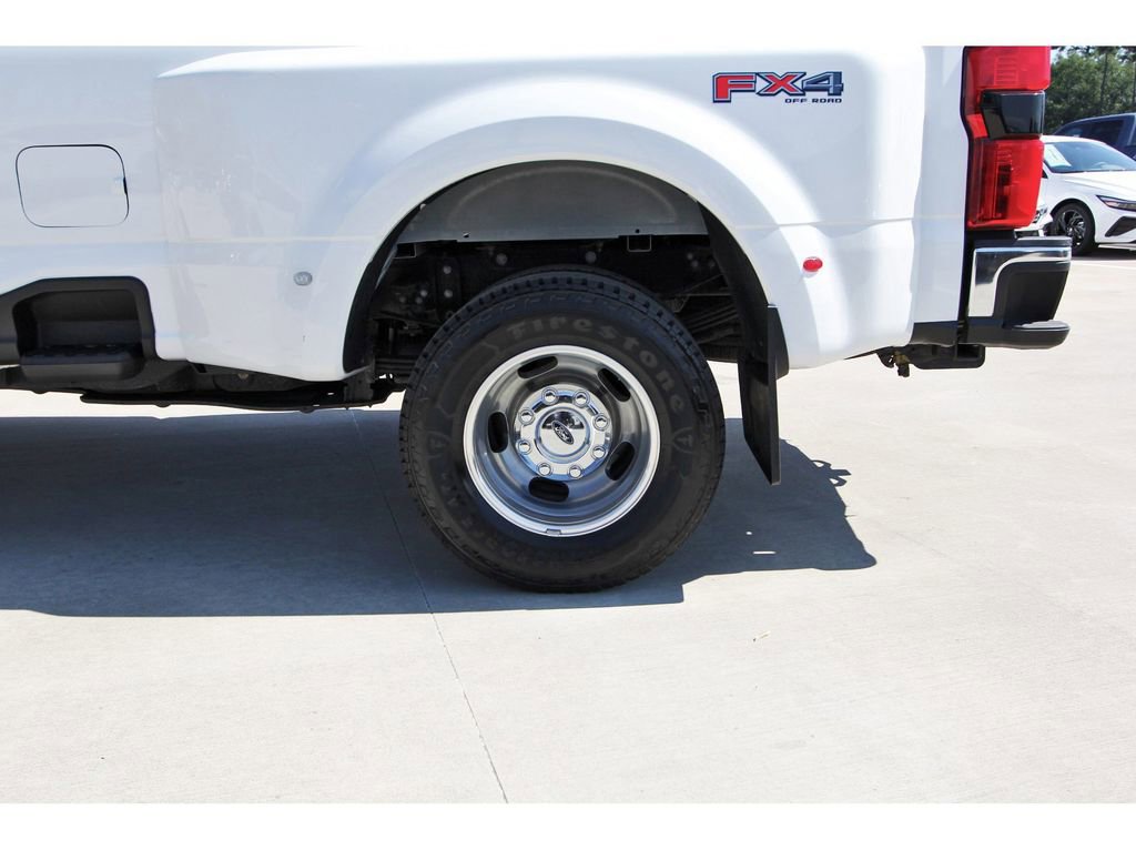 Certified 2025 Ford F350 Lariat AWD/4WD image 30