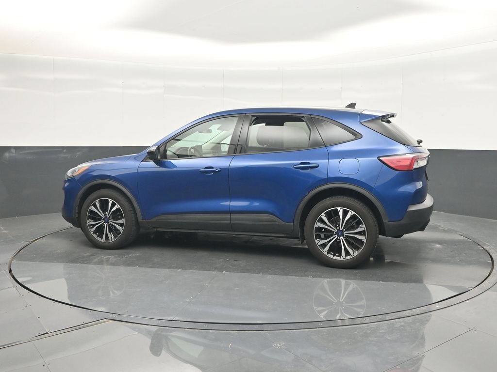 Certified 2022 Ford Escape SE w/ SE Sport Appearance Package AWD/4WD image 27