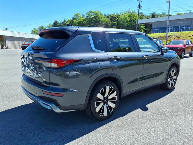Used 2025 Mitsubishi Outlander SE AWD/4WD image 5