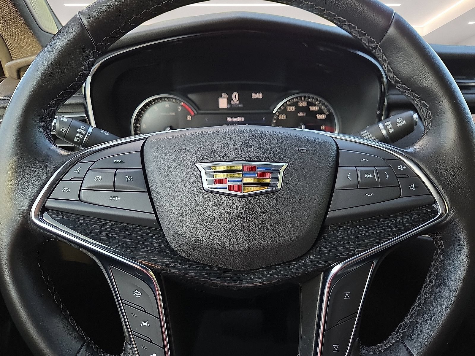 Used 2022 Cadillac XT5 Premium Luxury w/ LPO, Floor Liner Package FWD image 24