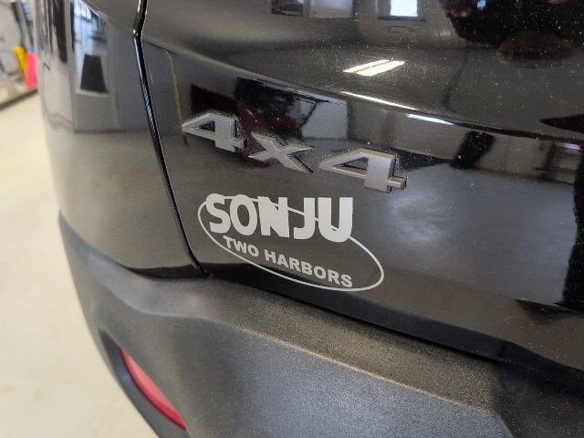 Used 2017 Jeep Renegade Trailhawk image 34