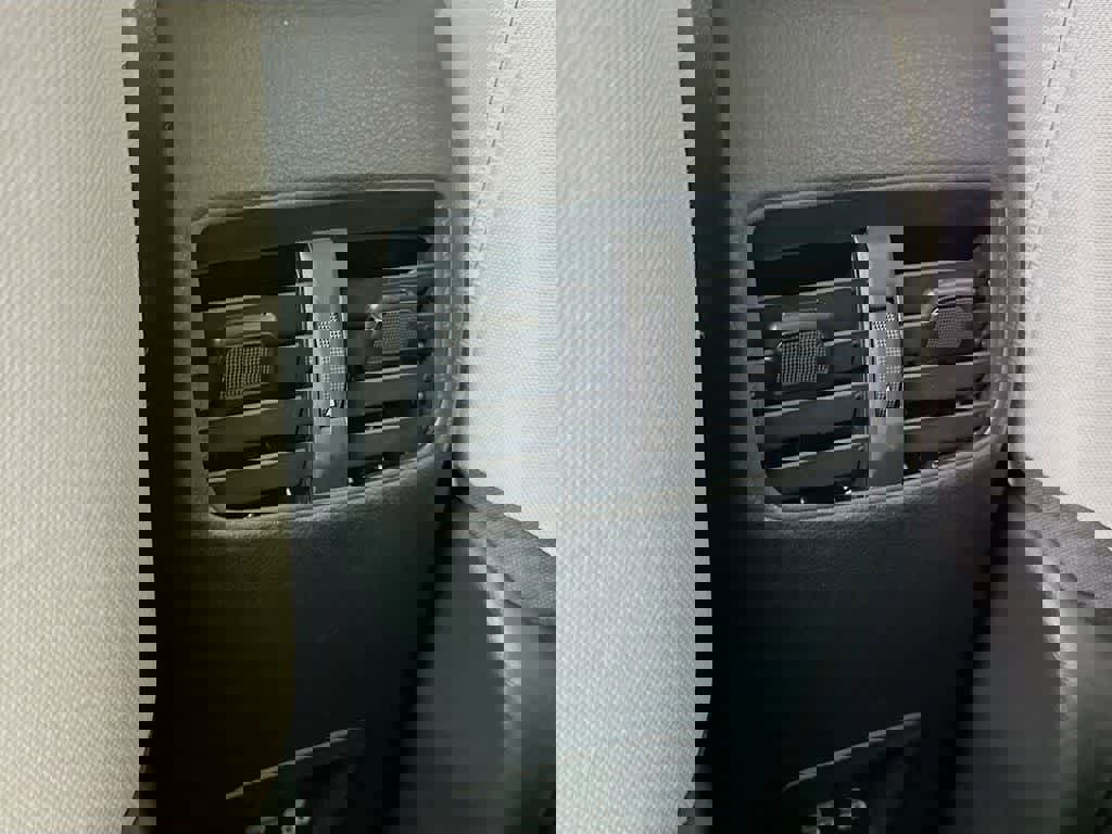 Used 2022 Toyota Corolla Cross LE image 16