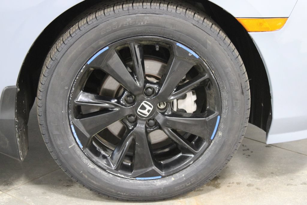 Used 2023 Honda Odyssey Sport image 13