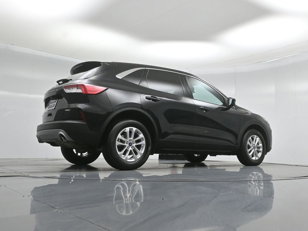 Certified 2021 Ford Escape SE image 14