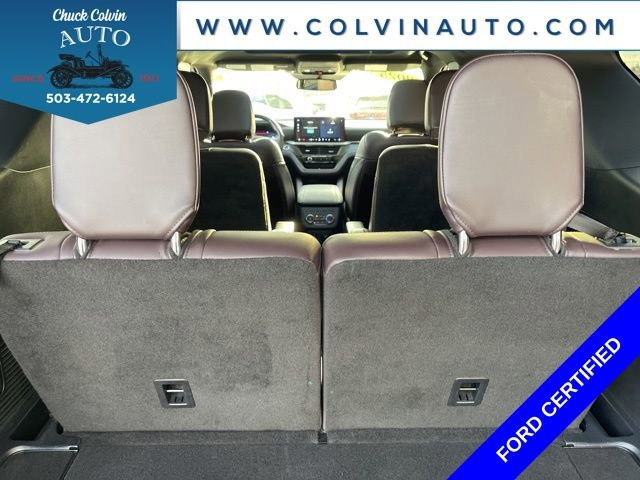 Certified 2025 Ford Explorer Platinum w/ LUX Leather Package image 22