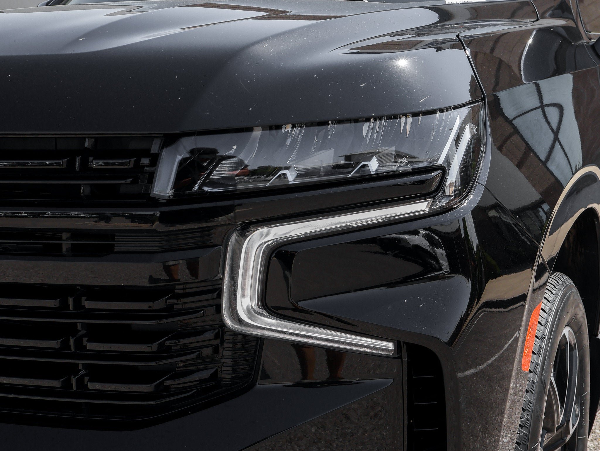 Used 2024 Chevrolet Tahoe RST w/ Luxury Package AWD/4WD image 14