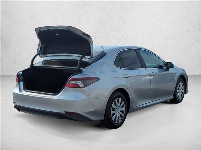 Used 2023 Toyota Camry LE FWD image 3