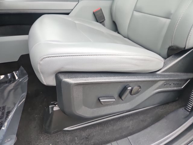 Certified 2025 Ford F150 Lightning Flash AWD/4WD image 25