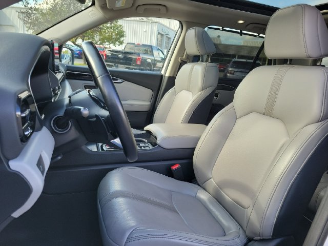 Used 2024 Honda Pilot Touring image 5