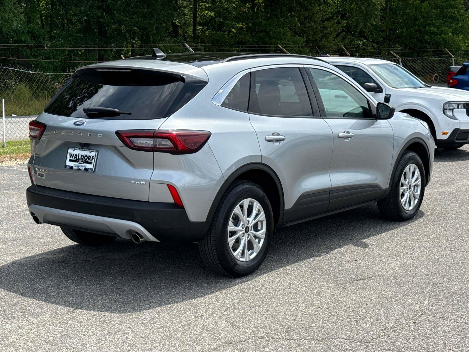 Certified 2024 Ford Escape Active w/ Tech Pack #1 AWD/4WD image 2