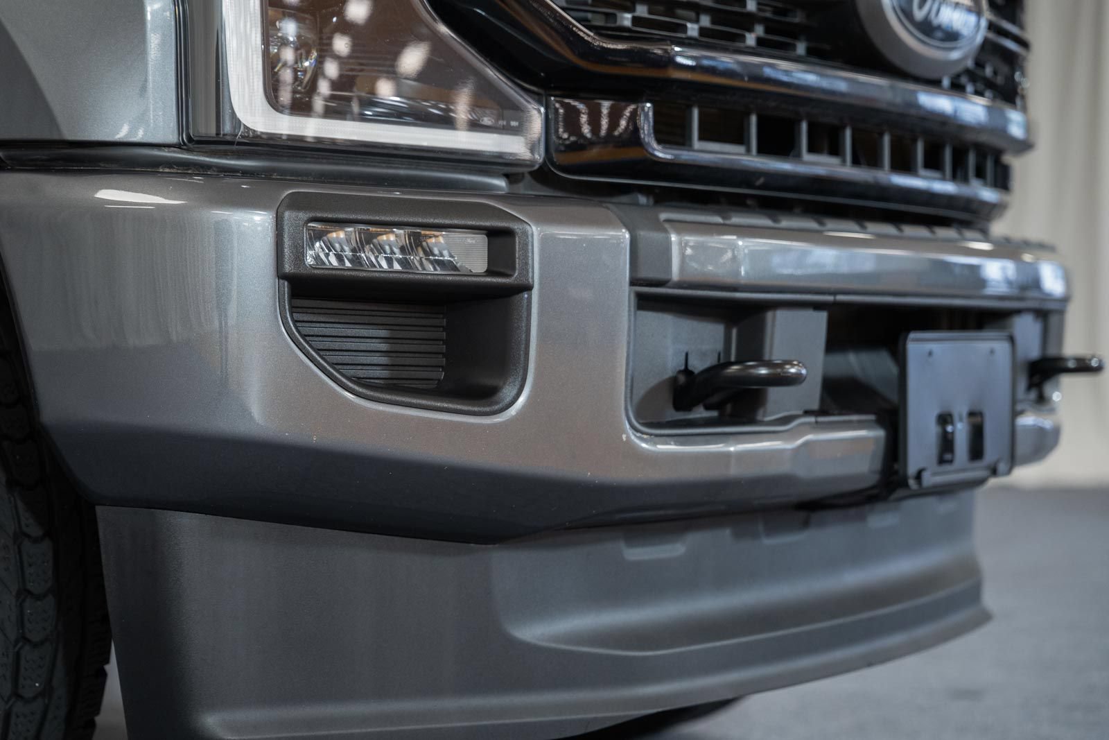 Certified 2022 Ford F250 Lariat w/ Black Appearance Package AWD/4WD image 12
