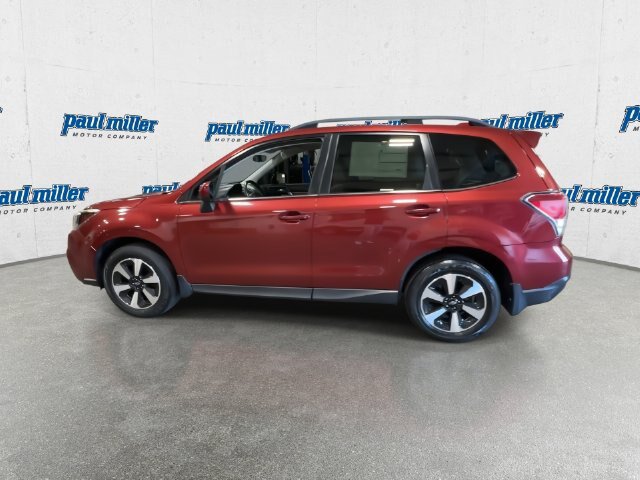 Used 2017 Subaru Forester 2.5i Limited AWD/4WD image 7