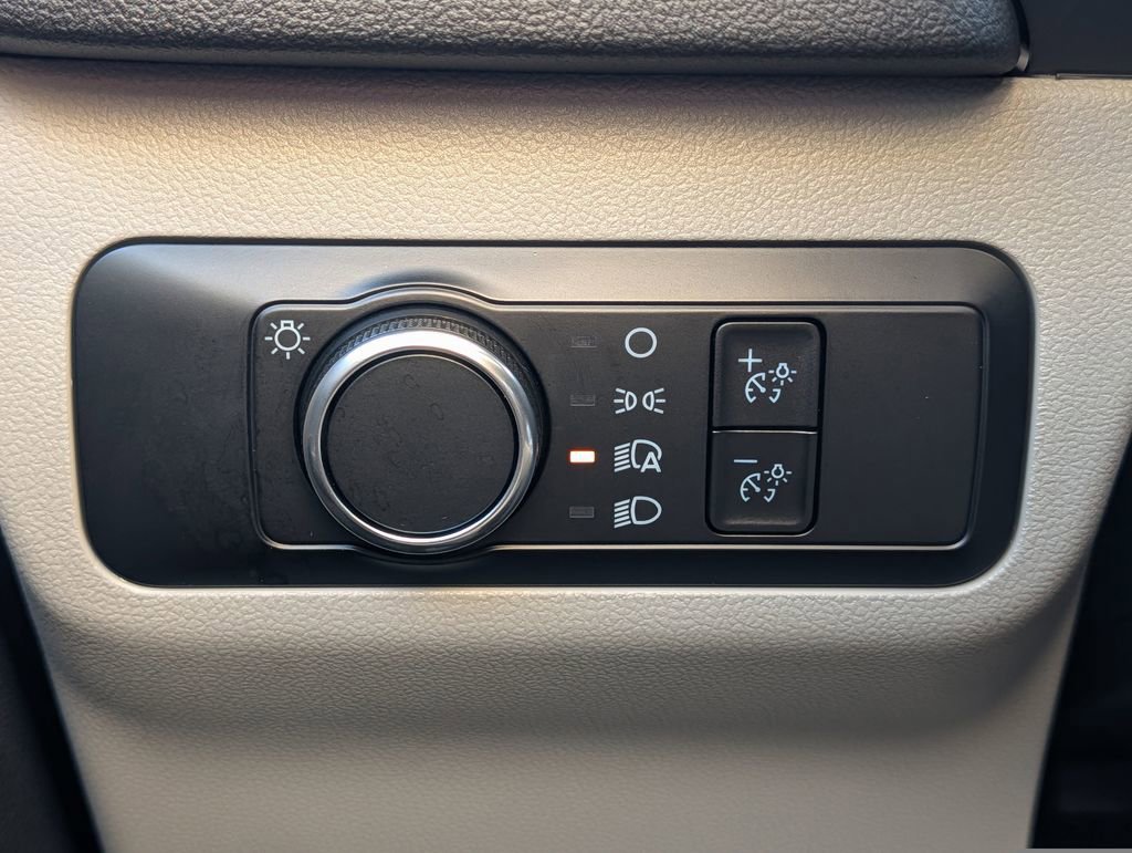 Certified 2025 Ford Escape Active w/ Tech Pack #1 image 15