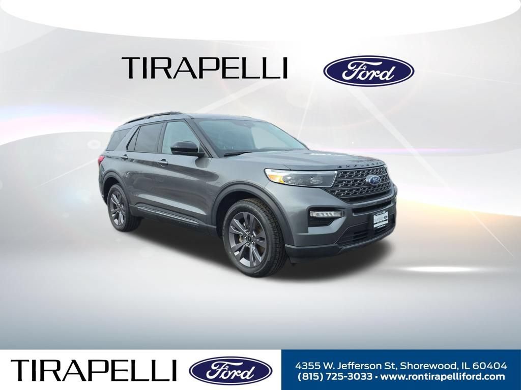 Certified 2023 Ford Explorer XLT w/ Equipment Group 202A AWD/4WD image 7